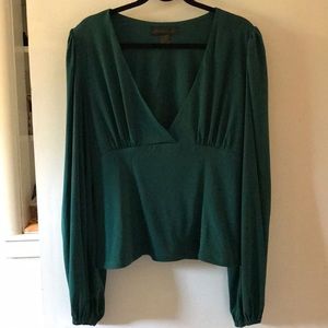 La Femme En Noir Bishop Blouse in Green